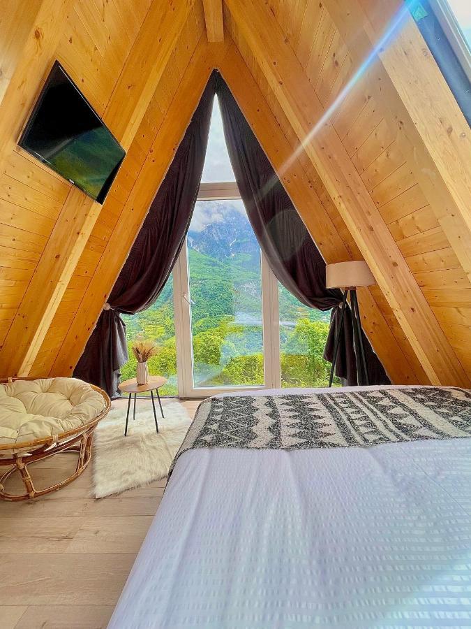 Vidis Chalet Boutique Hotel 세스 외부 사진