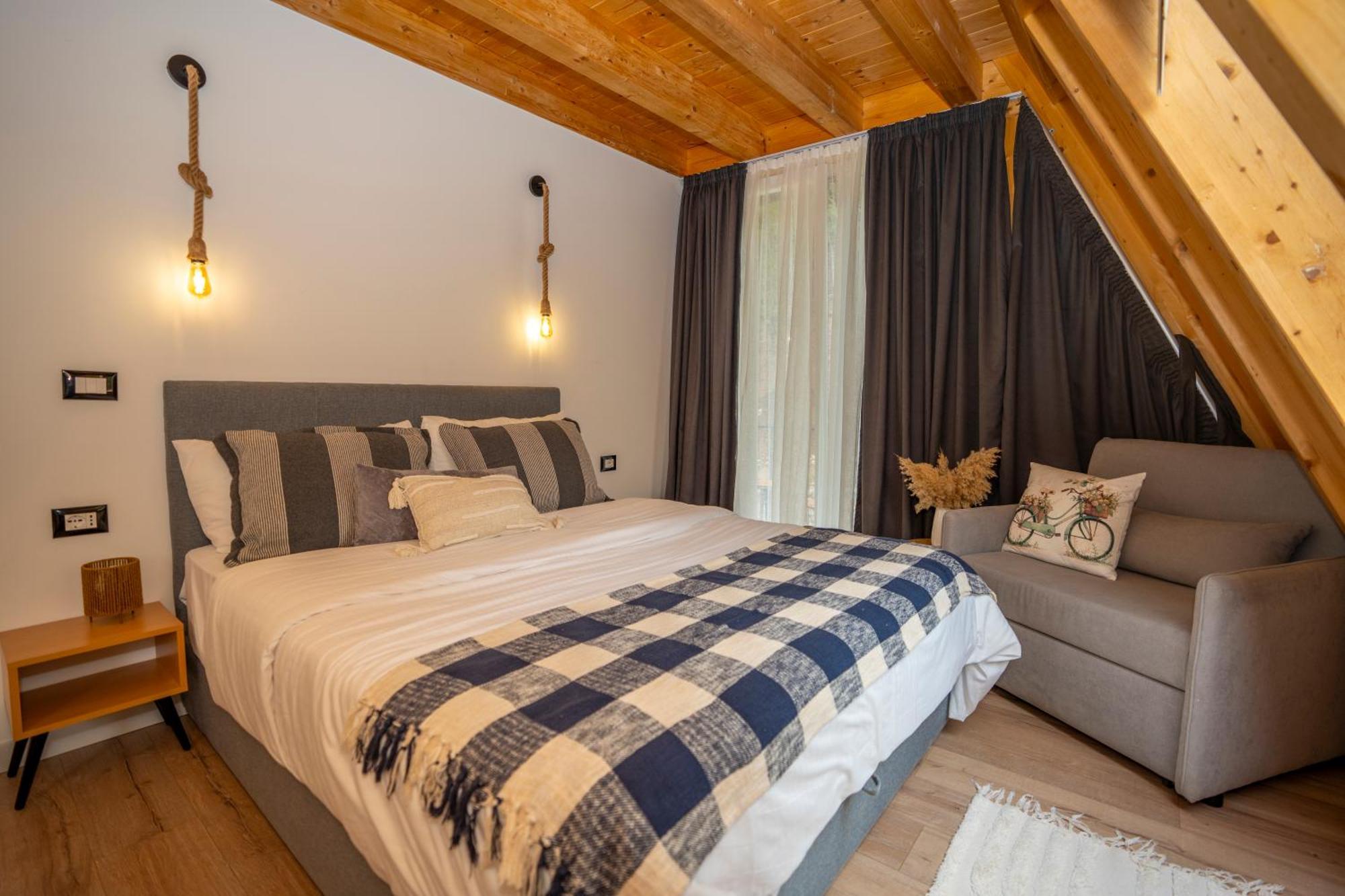 Vidis Chalet Boutique Hotel 세스 외부 사진