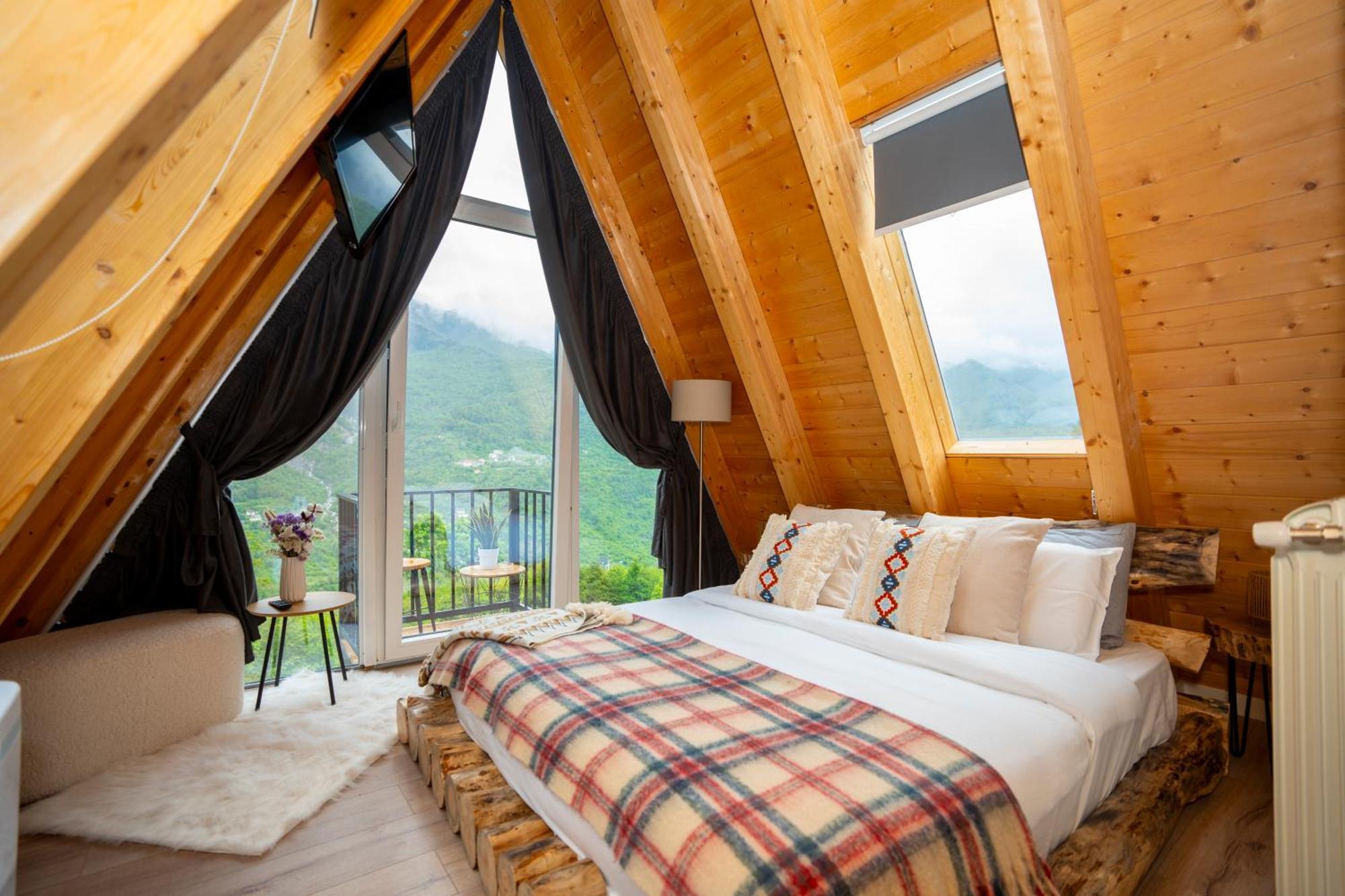 Vidis Chalet Boutique Hotel 세스 외부 사진