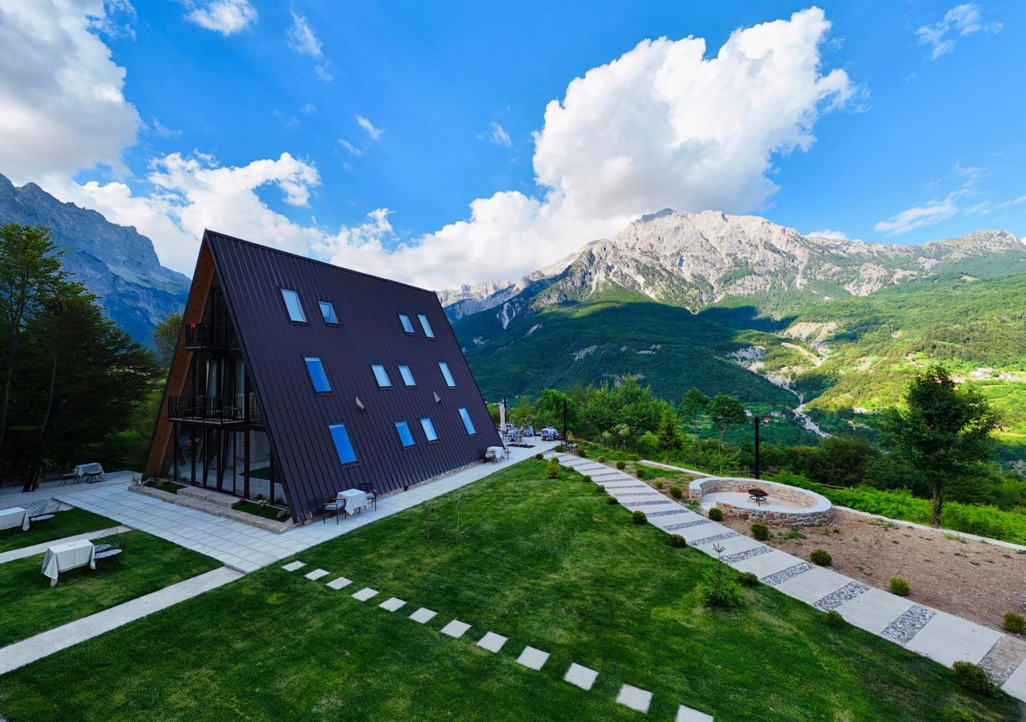 Vidis Chalet Boutique Hotel 세스 외부 사진