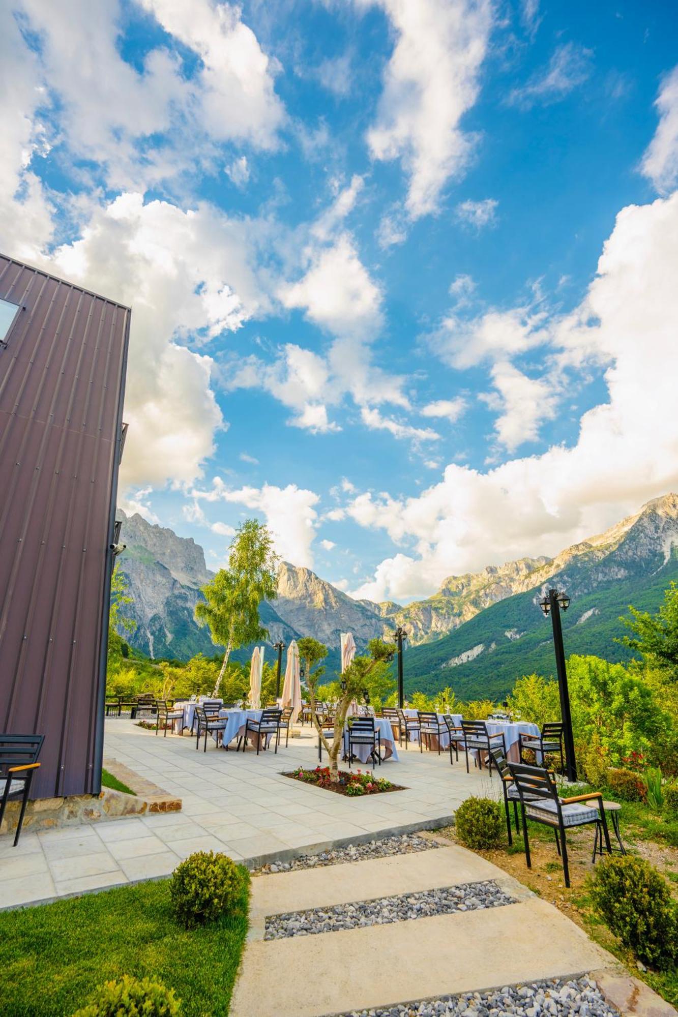 Vidis Chalet Boutique Hotel 세스 외부 사진