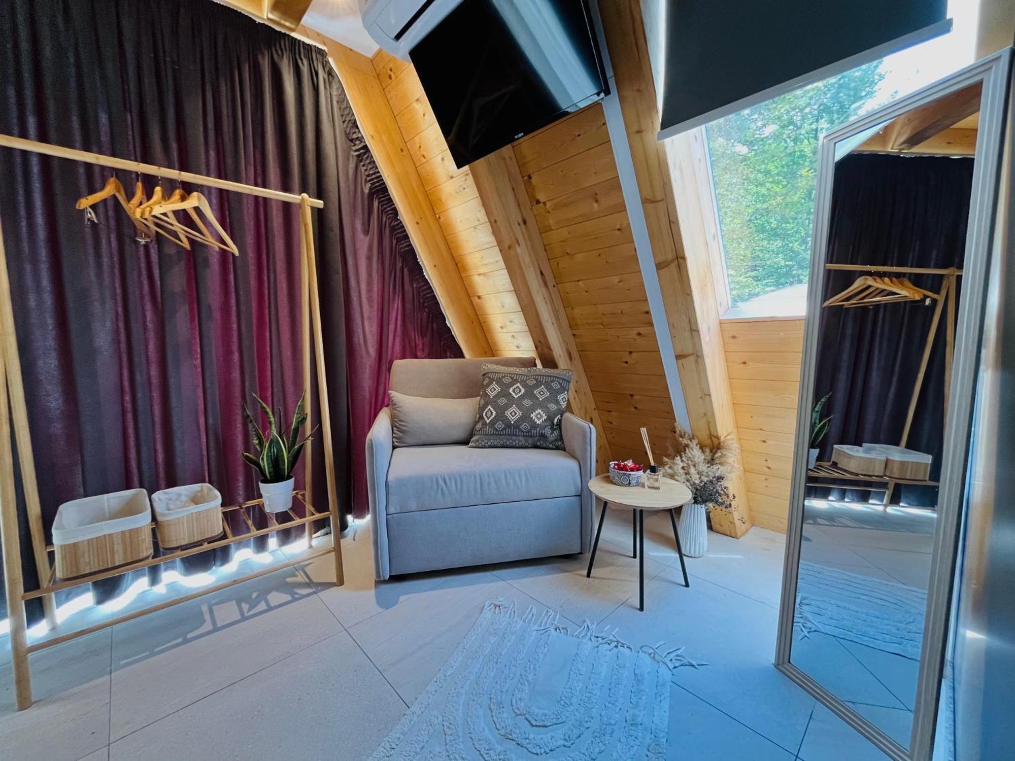 Vidis Chalet Boutique Hotel 세스 외부 사진