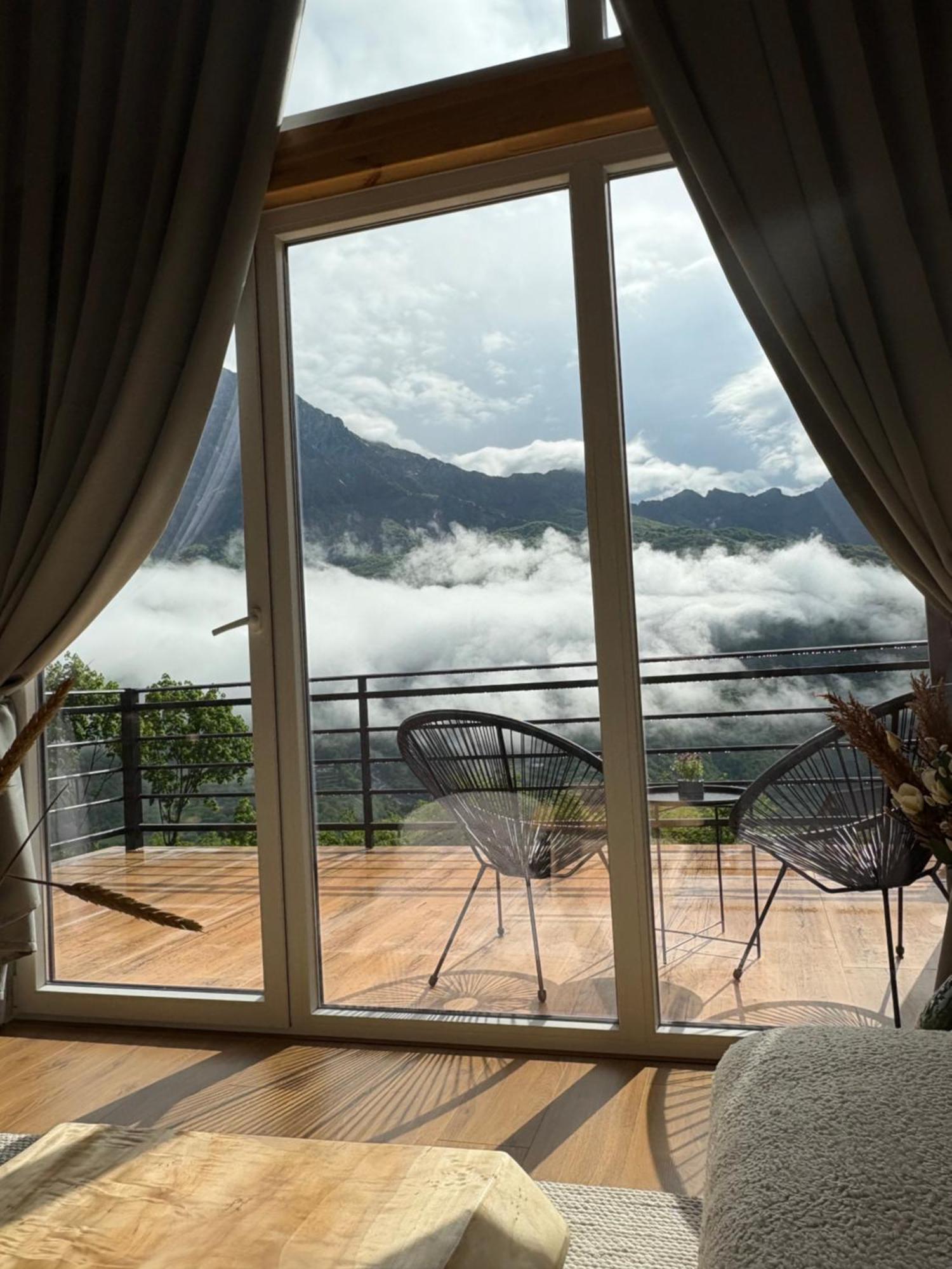 Vidis Chalet Boutique Hotel 세스 외부 사진